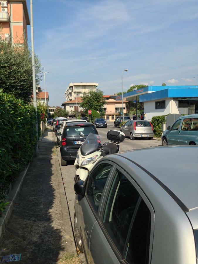 Casa Mimosa Apartment Viareggio Luaran gambar